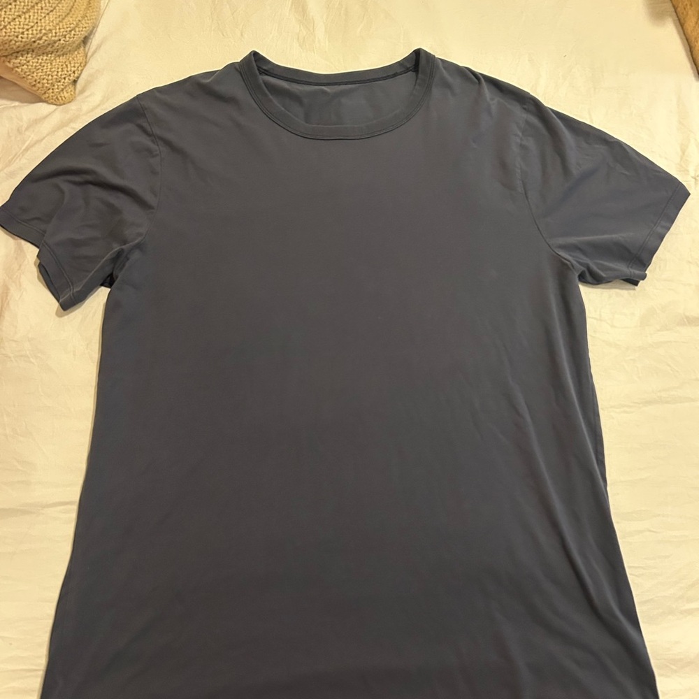 Men’s Lululemon T-Shirt